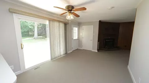 4807 Pointe Pl, Durham, NC 27712 photo 9
