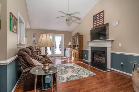 600 N Walnut St, Spring Hope, NC 27882 photo 4