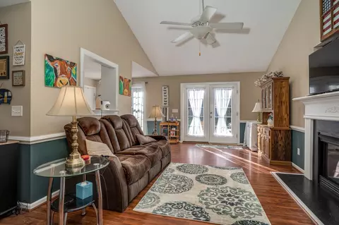 600 N Walnut St, Spring Hope, NC 27882 photo 5