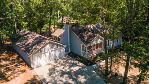 305 September Ln, Willow Spring, NC 27592 photo 4