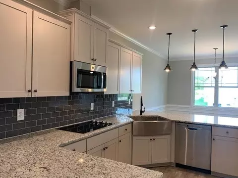 73 Bodacious Ln, Benson, NC 27504 photo 5