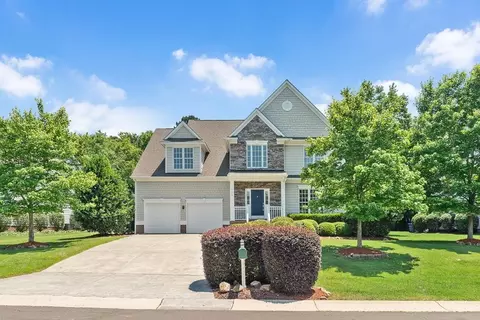 618 Red Cedar Cir, Durham, NC 27712 photo 2