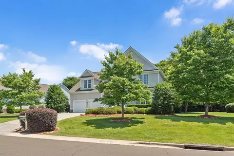 618 Red Cedar Cir, Durham, NC 27712 photo 3