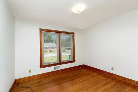 124 S Capps St, Pine Level, NC 27568 photo 9