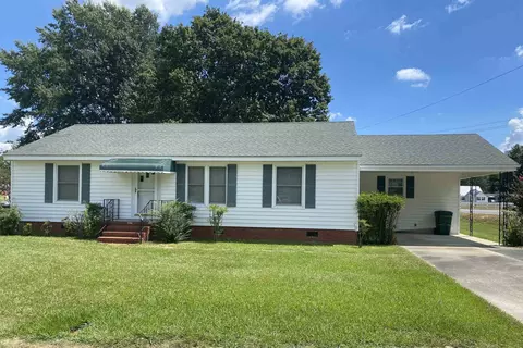 124 S Capps St, Pine Level, NC 27568 photo 1