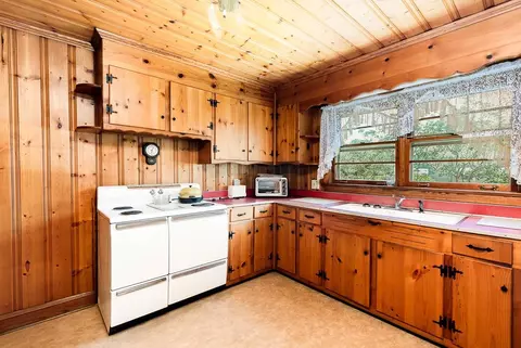 124 S Capps St, Pine Level, NC 27568 photo 5