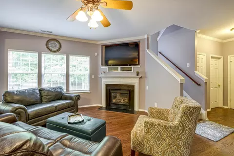 1904 Carnation Dr, Durham, NC 27703 photo 5