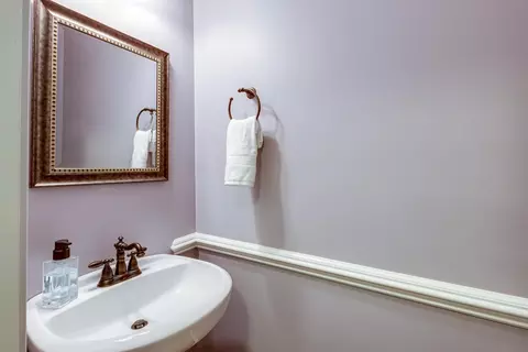 1904 Carnation Dr, Durham, NC 27703 photo 35