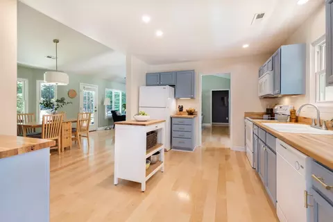 509 Vivaldi Dr, Durham, NC 27712 photo 9