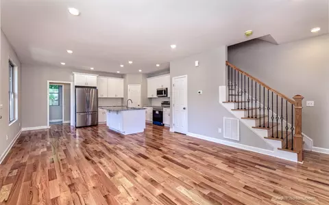 910 Spruce St, Durham, NC 27701 photo 17
