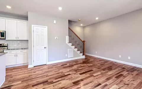 910 Spruce St, Durham, NC 27701 photo 14