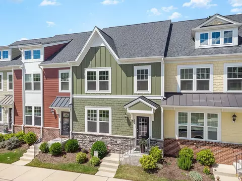 409 Triumph Ln, Wake Forest, NC 27587 photo 2