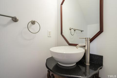 4 Redear Pl, Durham, NC 27703 photo 21