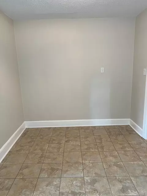 3707 Crabtree Ave, Durham, NC 27704 photo 17