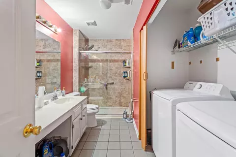 7 Moonlight Ct, Durham, NC 27703 photo 35