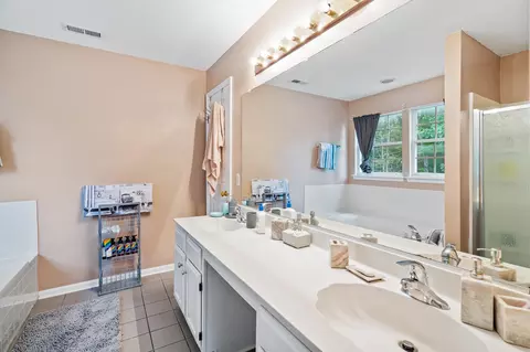7 Moonlight Ct, Durham, NC 27703 photo 31