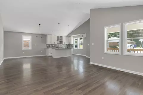519 Barton St, Durham, NC 27707 photo 6