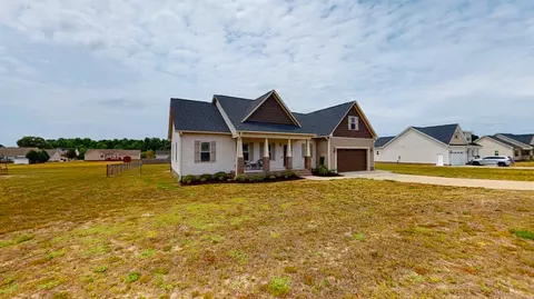 63 Clipper Ln, Smithfield, NC 27577 photo 2