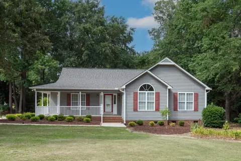 2002 Sherry Lynne Dr, Garner, NC 27529 photo 1