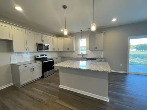 86 Wolf Ridge Ct, Willow Spring, NC 27592 photo 2