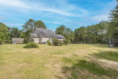 109 Walnut Dr, Benson, NC 27504 photo 34