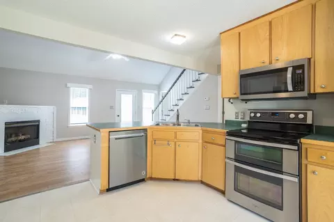 109 Walnut Dr, Benson, NC 27504 photo 7