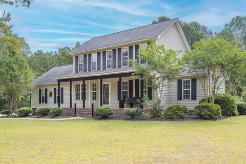 109 Walnut Dr, Benson, NC 27504 photo 1