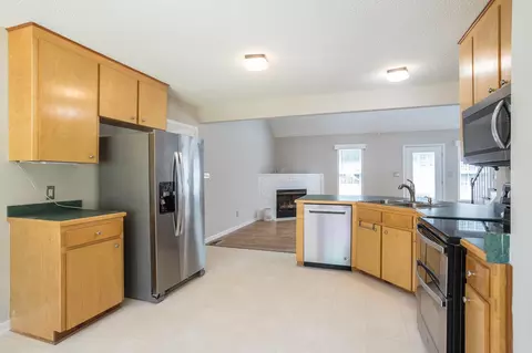 109 Walnut Dr, Benson, NC 27504 photo 9