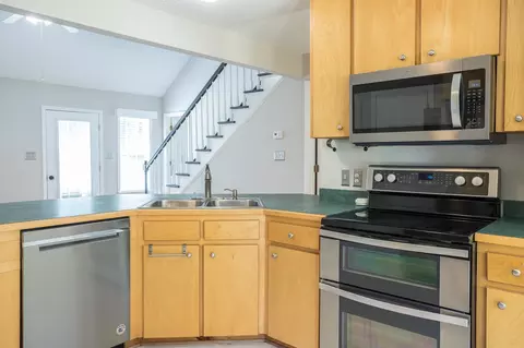 109 Walnut Dr, Benson, NC 27504 photo 8