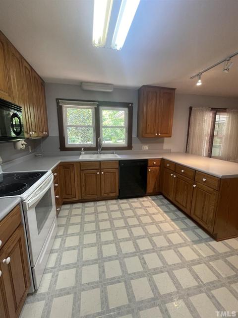 200 Gordon Thomas Dr, Durham, NC 27705 photo 10