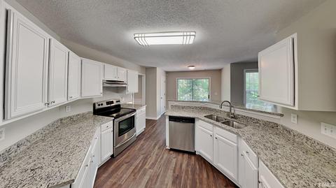 9 Spring Glen Ct, Durham, NC 27703 photo 3