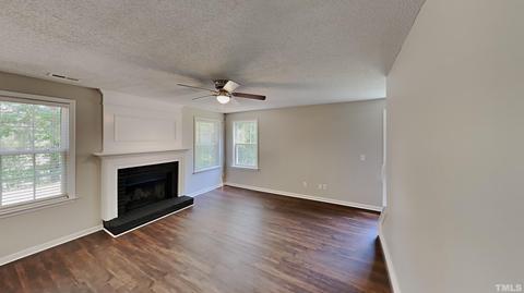 9 Spring Glen Ct, Durham, NC 27703 photo 4
