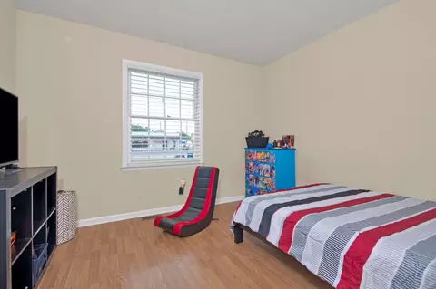 102 E B St, Erwin, NC 28339 photo 17