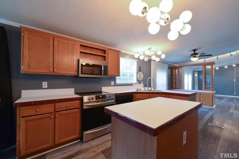 2412 Byrds Mill Rd, Erwin, NC 28339 photo 14