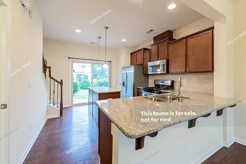7 Bitterroot Dr, Durham, NC 27705 photo 6
