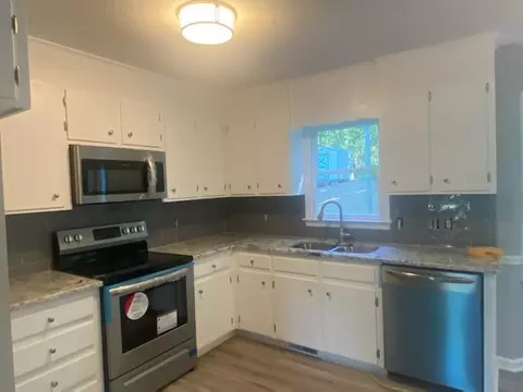 1002 Meadowbrook Dr, Garner, NC 27529 photo 6