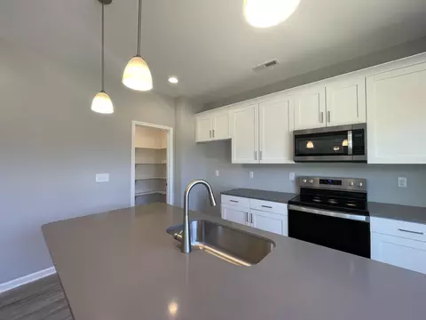 63 Wolf Ridge Ct, Willow Spring, NC 27592 photo 3
