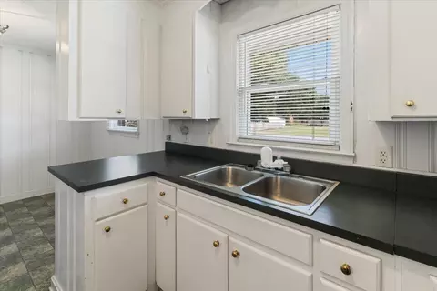 201 Pace St, Smithfield, NC 27577 photo 8