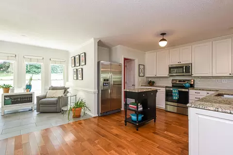 207 Clifton Dr, Willow Spring, NC 27592 photo 5