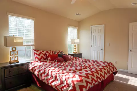 5016 Rainmaker Dr, Durham, NC 27704 photo 18