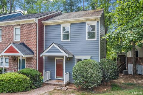 205 Danforth Dr, Cary, NC 27511 photo 3