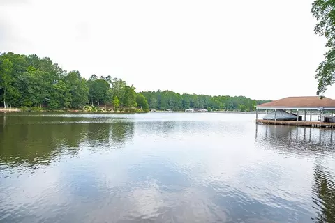 310 Robin Rd, Semora, NC 27343 photo 4