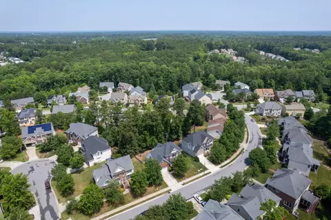1614 Eagle Lodge Ln, Durham, NC 27703 photo 8