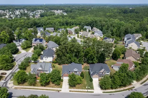 1614 Eagle Lodge Ln, Durham, NC 27703 photo 4