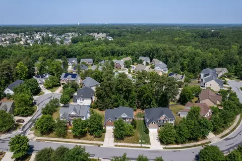 1614 Eagle Lodge Ln, Durham, NC 27703 photo 5