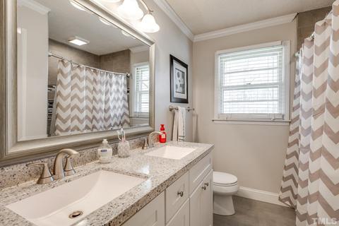 721 Van Dr, Durham, NC 27703 photo 17