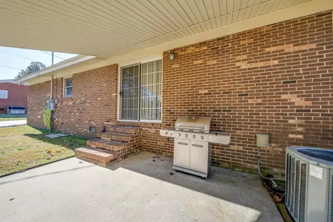 721 Van Dr, Durham, NC 27703 photo 6