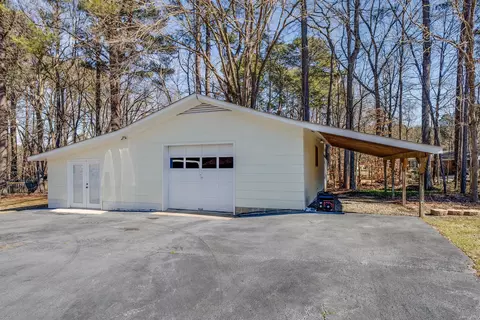 721 Van Dr, Durham, NC 27703 photo 8