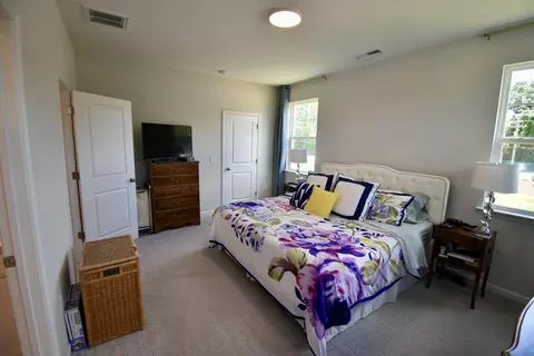 1114 Commack Dr, Durham, NC 27703 photo 43