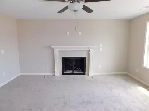 84 Kickoff Cir, Benson, NC 27504 photo 5